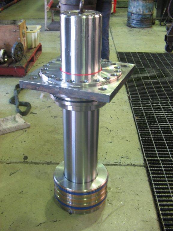 rod service cylinder